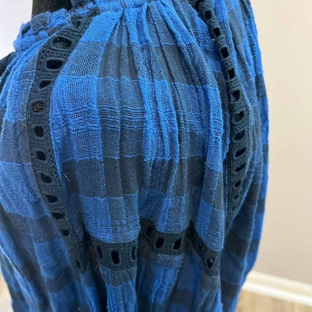 Free People Blue and Black Ruffled Tie Front Blouse with crochet detail M - Picture 4 of 9